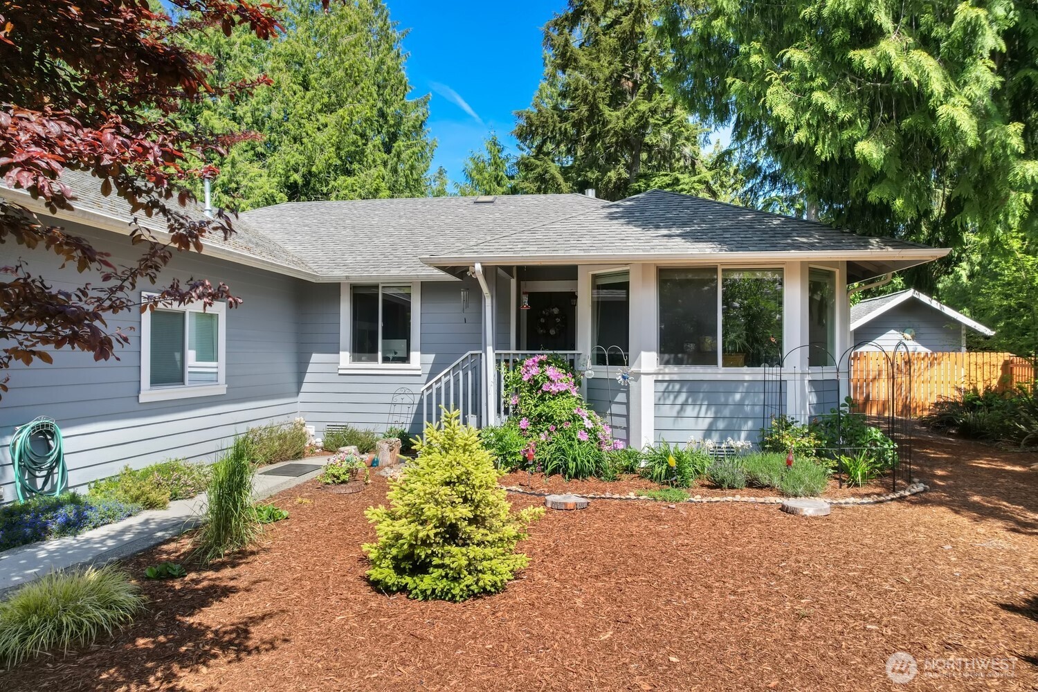 31 Falcon Lane