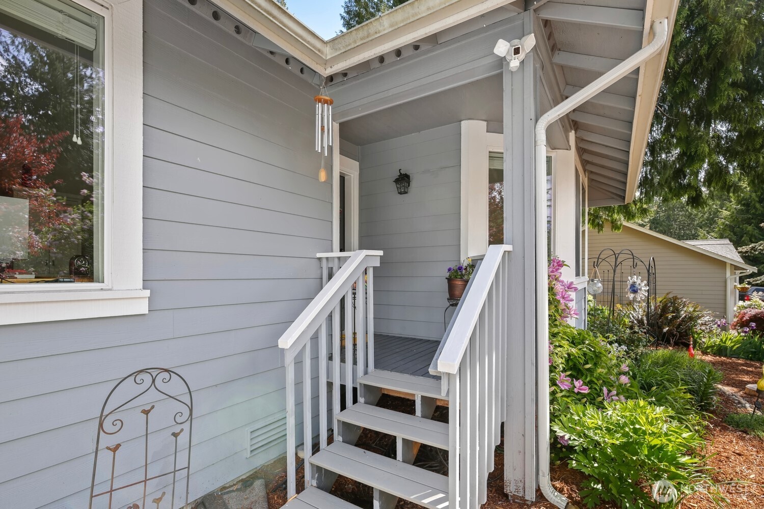 31 Falcon Lane