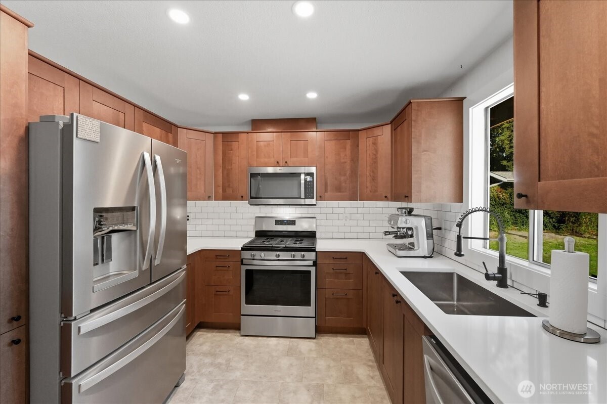 28916 229th Place SE