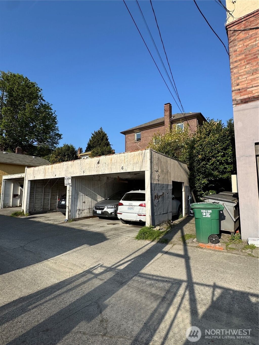Photo of 2313 Yale Ave E Ave, Seattle, WA 98102 (MLS # 2364602)