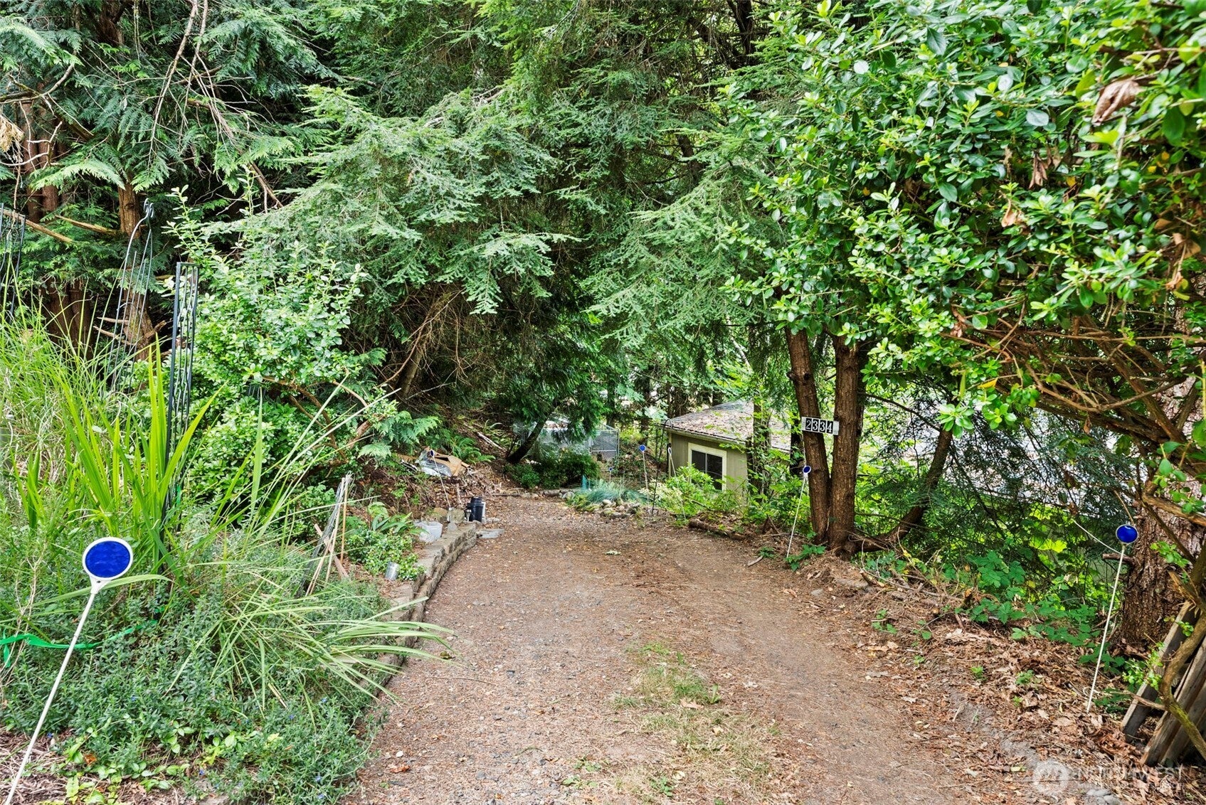 2334 Crestridge Drive NW