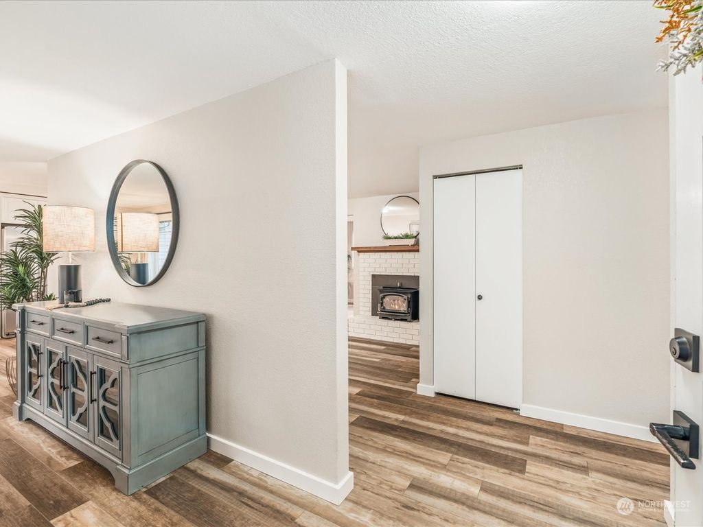 Photo of 23505 13th Place W, Bothell, WA 98021 (MLS # 2309107)