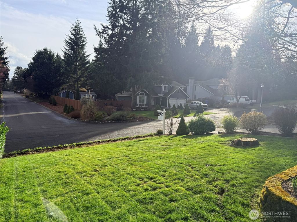 Photo of 20511 108th Street Ct E, Bonney Lake, WA 98391 (MLS # 2489477)