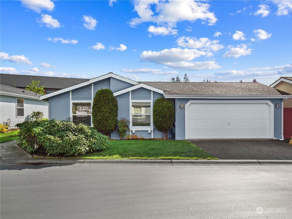 Photo of 22137 SE 241st Place, Maple Valley, WA 98038 (MLS # 2301509)