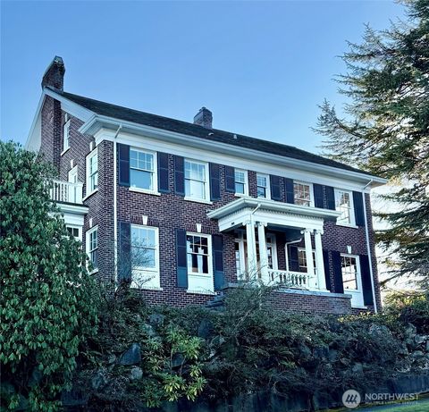 Photo of 3303 Cascadia Avenue S, Seattle, WA 98144 (MLS # 2503608)