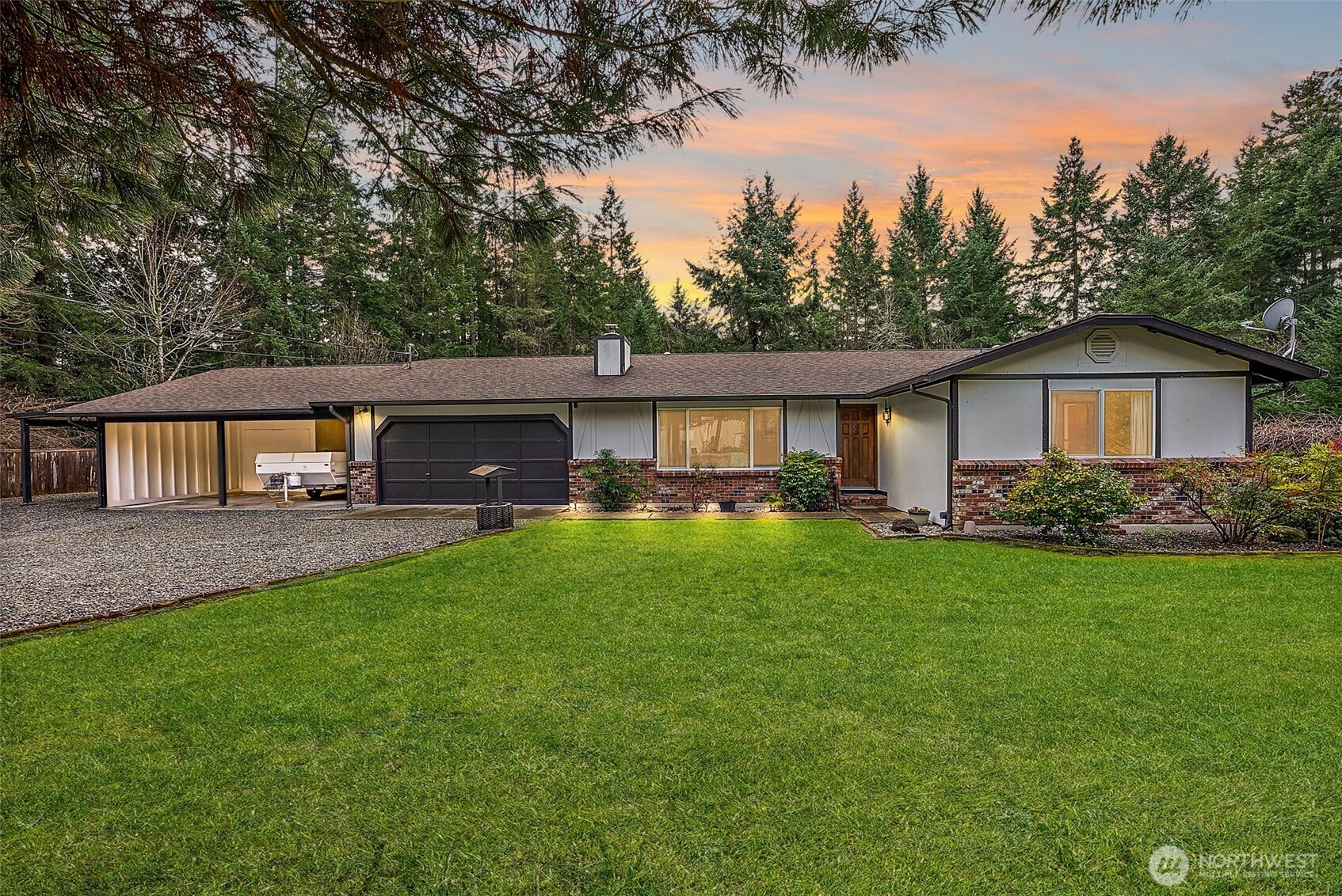 13316 200th Street E