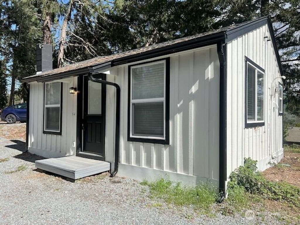 Photo of 3505 S 272nd Street #A, Kent, WA 98032 (MLS # 2439956)