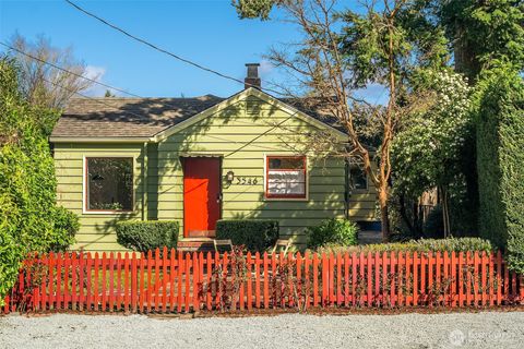 Photo of 3546 SW 99TH Street, Seattle, WA 98126 (MLS # 2498818)