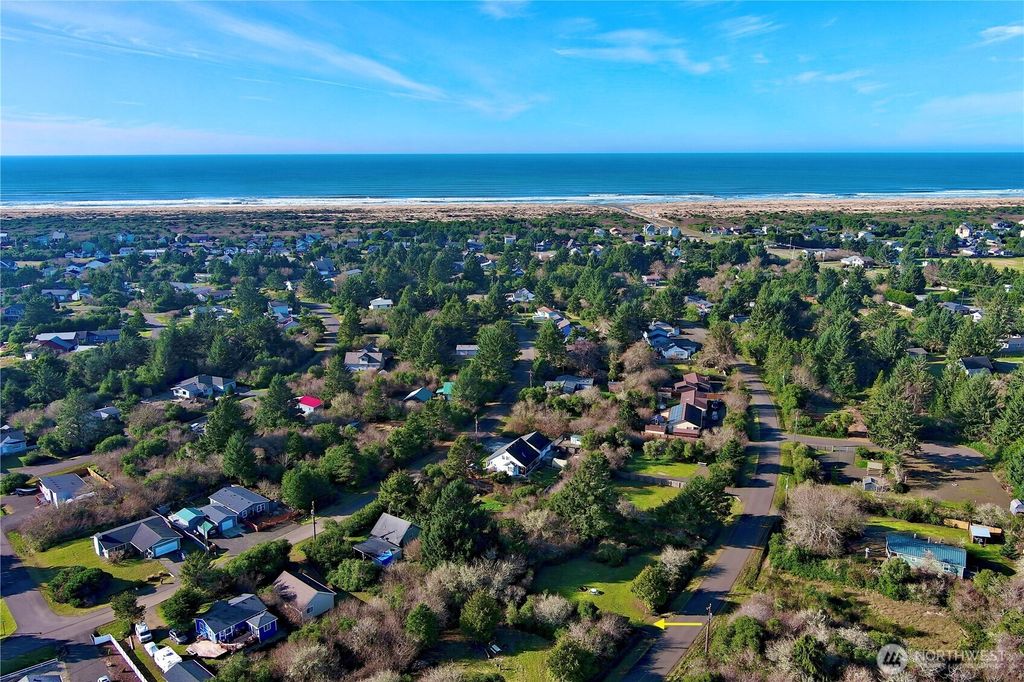 Photo of 179 Calawah Street SW, Ocean Shores, WA 98569 (MLS # 2470203)