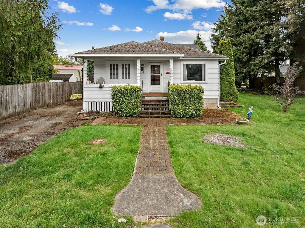 Photo of 3506 S Melrose Street, Tacoma, WA 98405 (MLS # 2516477)