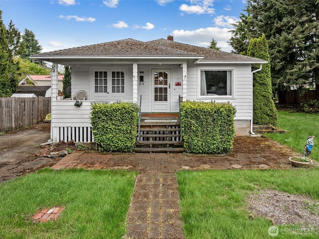 Photo of 3506 S Melrose Street, Tacoma, WA 98405 (MLS # 2516477)