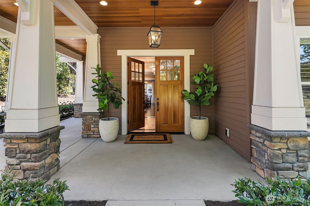 Photo of 2004 222nd Avenue SE, Sammamish, WA 98075 (MLS # 2408284)