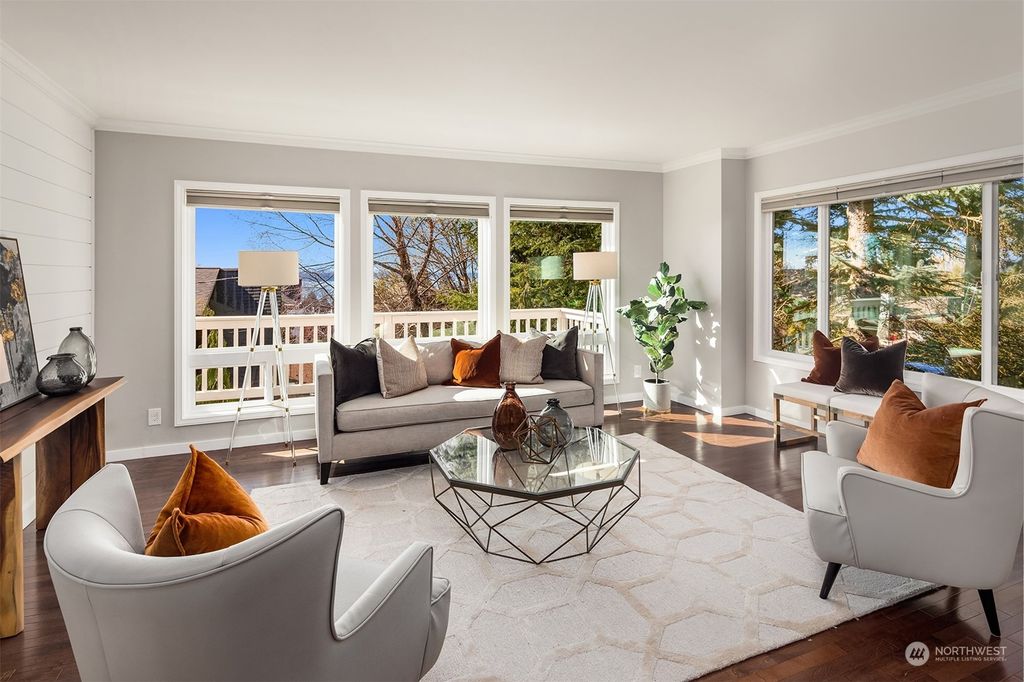 Photo of 4139 SW Frontenac Street, Seattle, WA 98136 (MLS # 2212868)