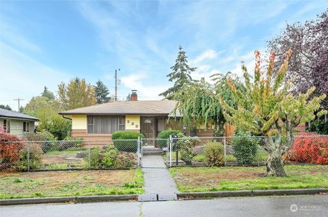 238 E 60th Street, Tacoma, WA 98404 - MLS#: 2308113