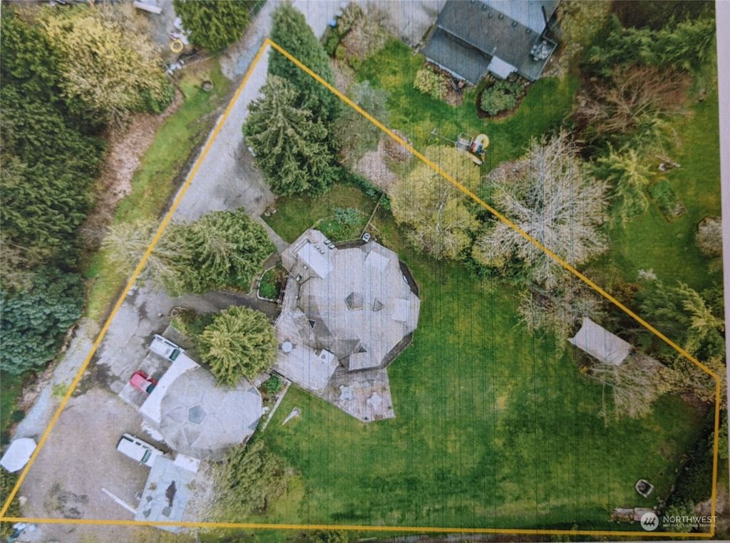 Photo of 2827 88th Avenue NE, Bellevue, WA 98004 (MLS # 2054096)