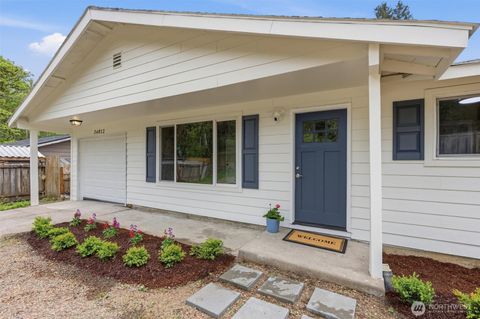 Photo of 34012 Peasley Canyon Way S, Auburn, WA 98001 (MLS # 2516089)