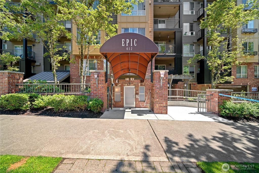 Photo of 412 11th Avenue #306, Seattle, WA 98122 (MLS # 2413749)