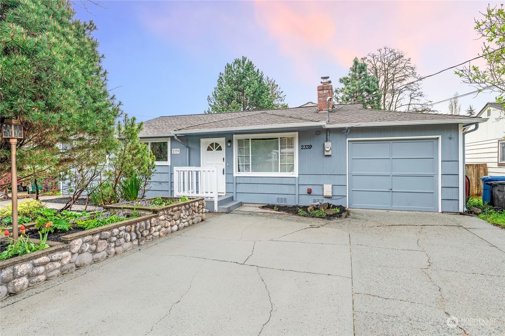 Photo of 2339 NE 130th Street, Seattle, WA 98125 (MLS # 2220770)