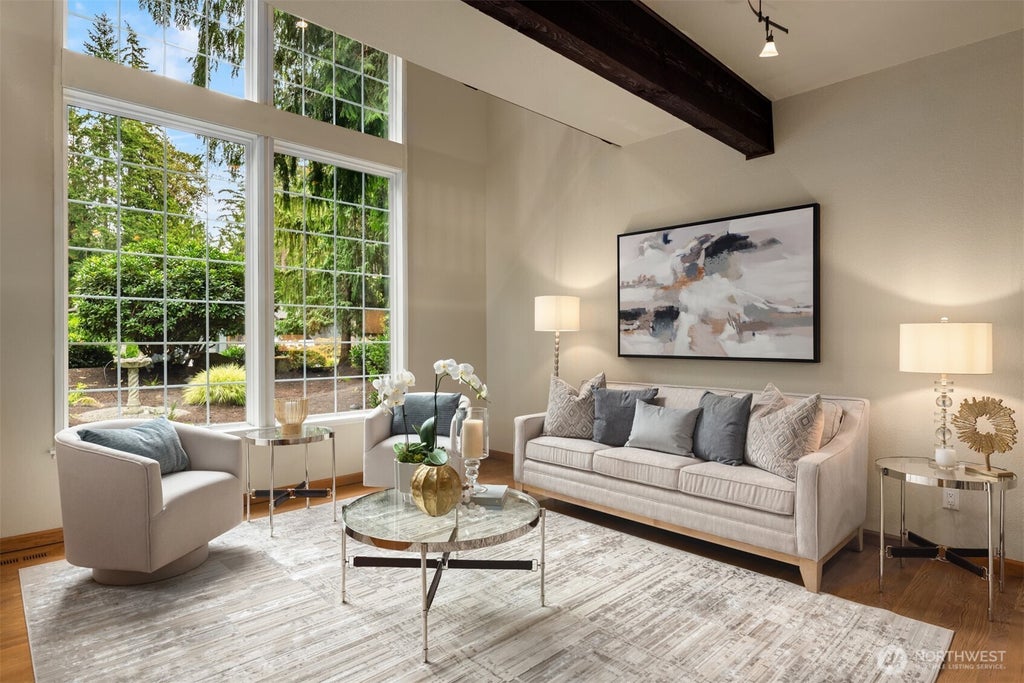 Photo of 2037 213th Avenue NE, Sammamish, WA 98074 (MLS # 2580623)