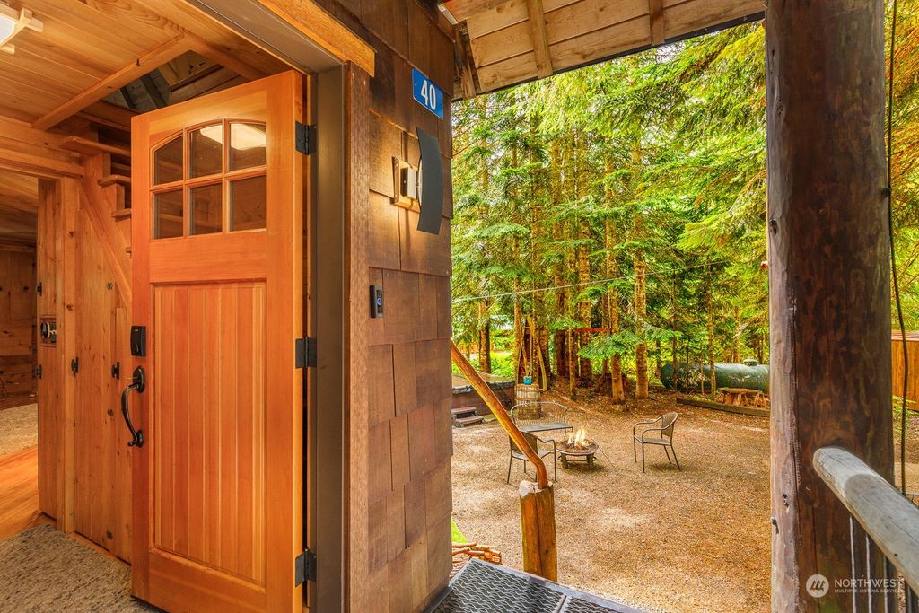 Photo of 40 Snow Cabin Place, Snoqualmie Pass, WA 98068 (MLS # 2156759)