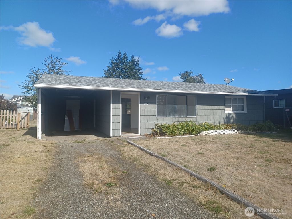 Photo of 5009 Yew Lane SW, Lakewood, WA 98499 (MLS # 2444090)