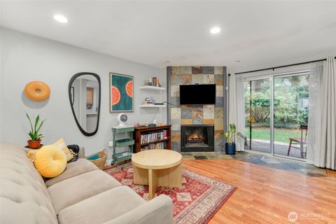 17535 150th Court SE N1 Renton WA 98058