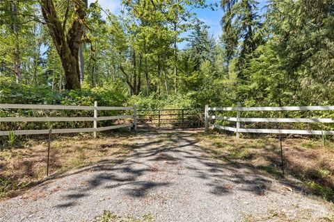 28618 434th St Enumclaw WA 98022