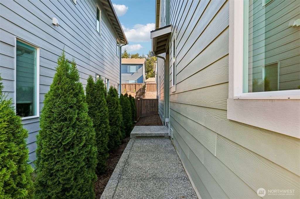 Photo of 20721 136th Place SE, Monroe, WA 98272 (MLS # 2550045)