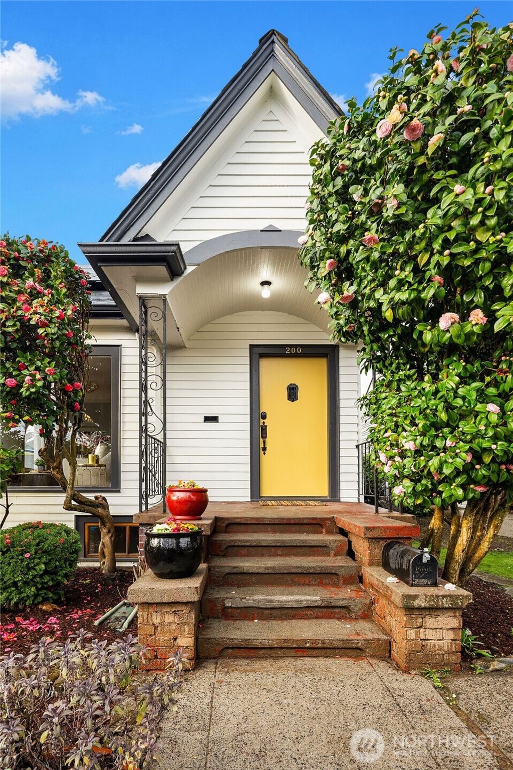 Photo of 200 NW 73rd Street, Seattle, WA 98117 (MLS # 2486739)