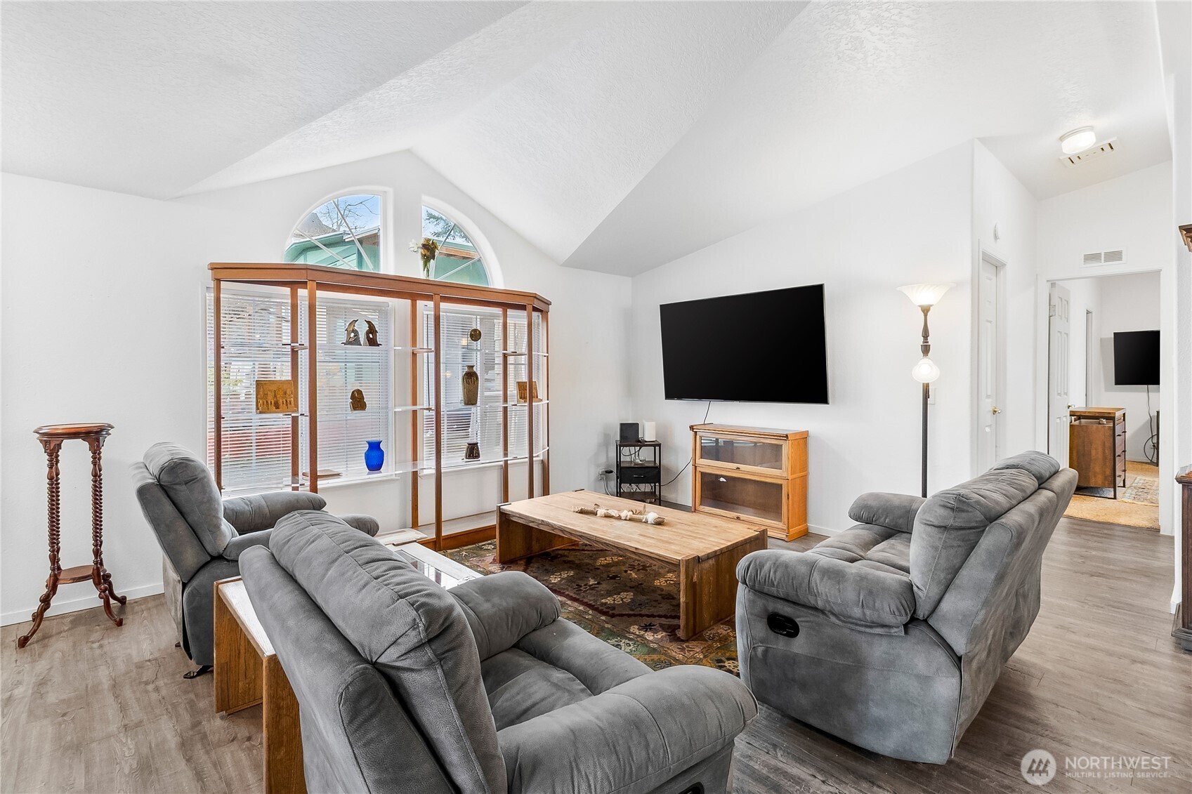 1200 Lincoln Street 193