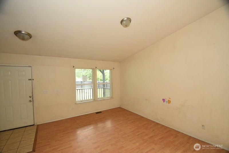 6165 Ash Place