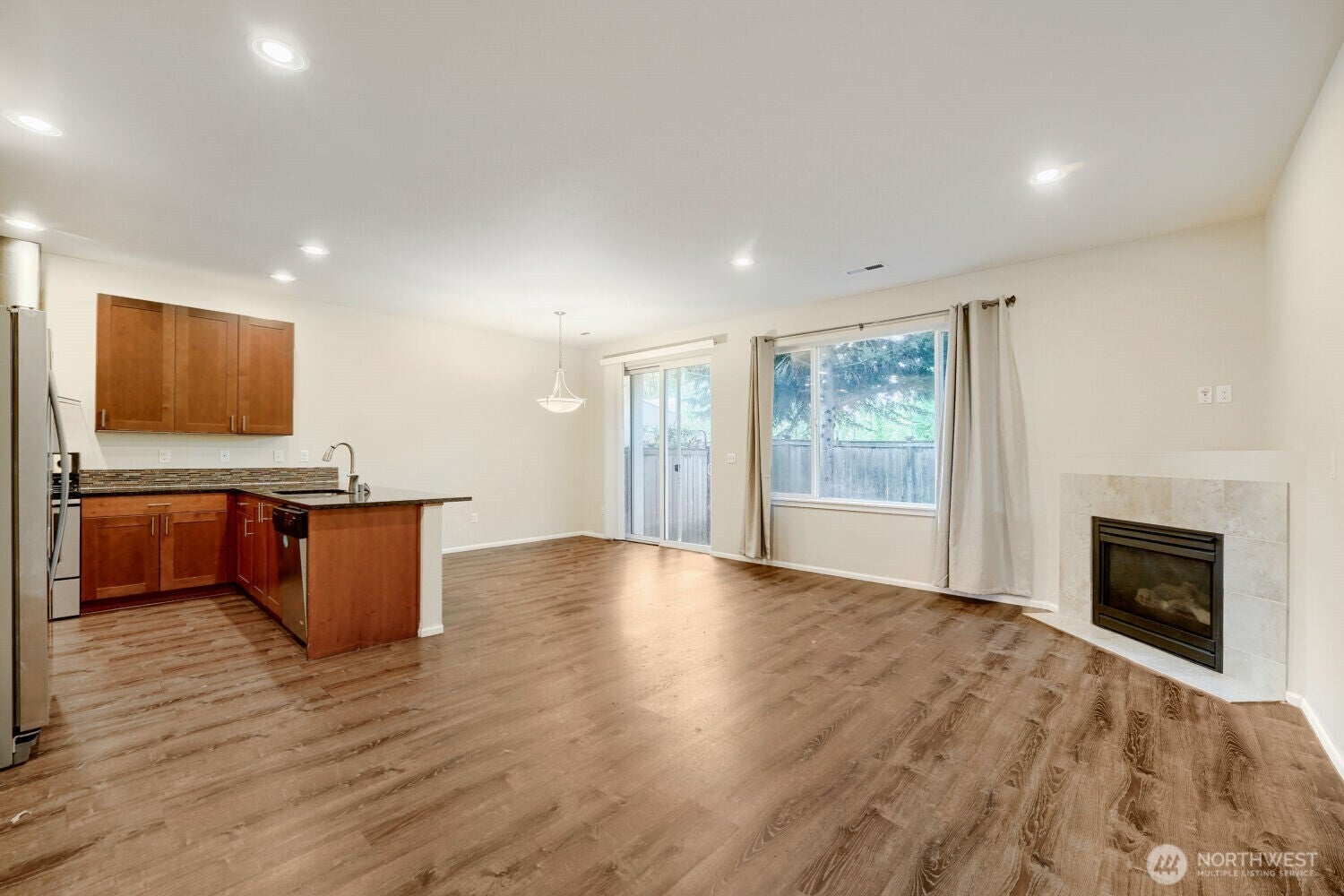 2063 S 263rd Street