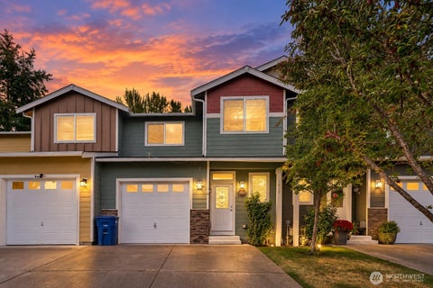 Photo of 2063 S 263rd Street, Des Moines, WA 98198 (MLS # 2582896)