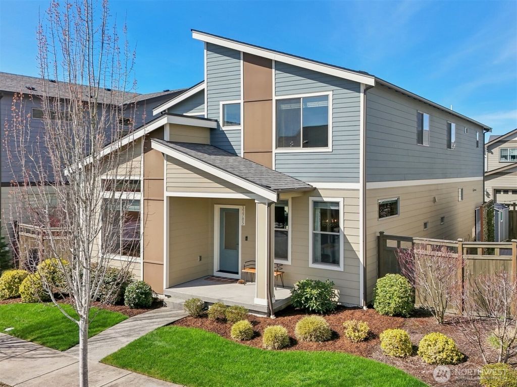 Photo of 32785 Maple Avenue SE, Black Diamond, WA 98010 (MLS # 2349742)