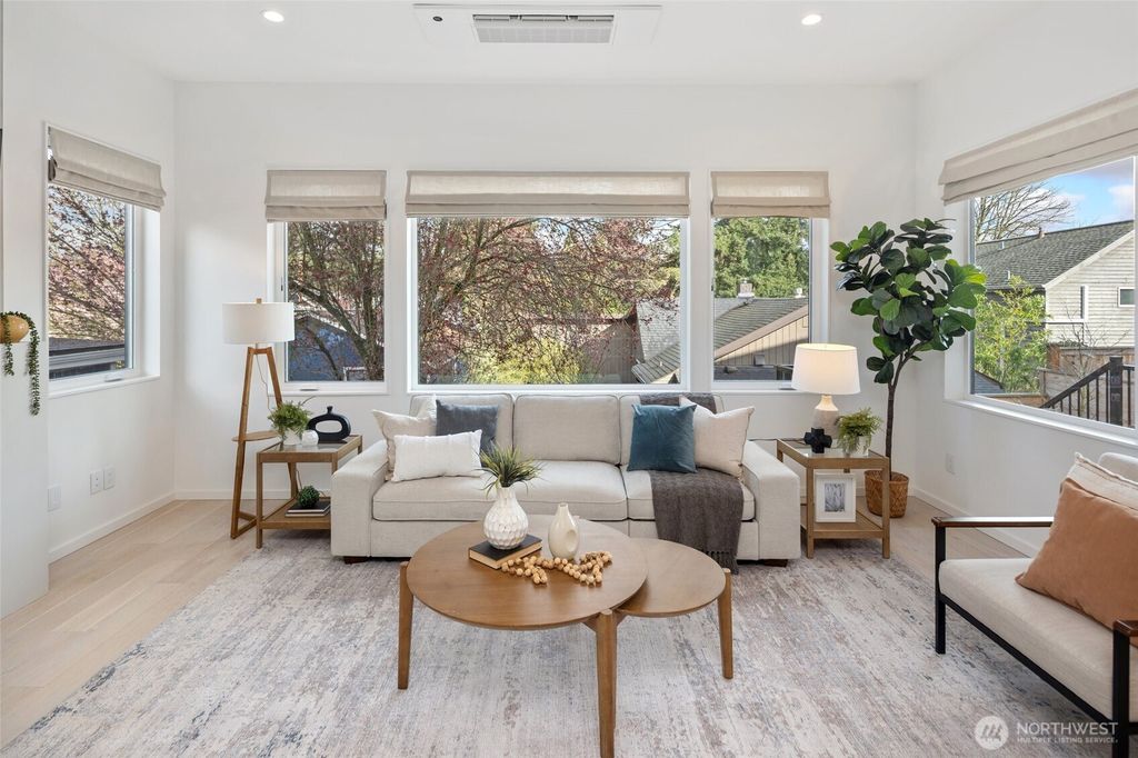 Photo of 7012 Ravenna Avenue NE, Seattle, WA 98115 (MLS # 2497314)