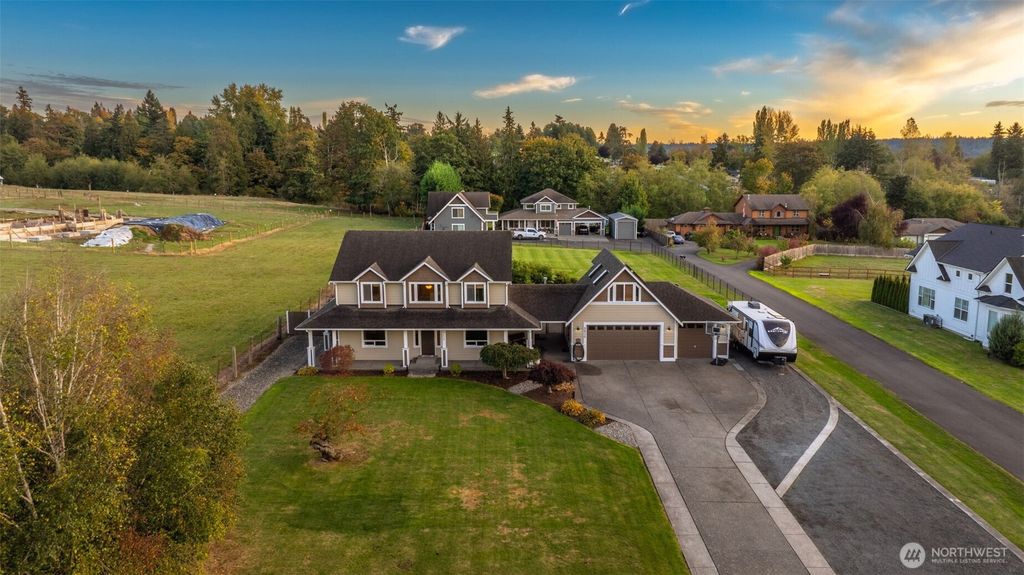 Photo of 5830 60th Street SE, Snohomish, WA 98290 (MLS # 2468588)