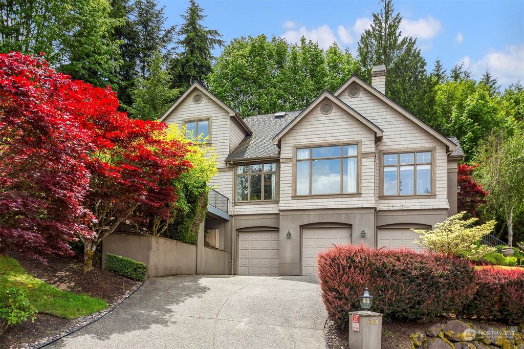 Photo of 17159 SE 54th, Bellevue, WA 98006 (MLS # 2244285)
