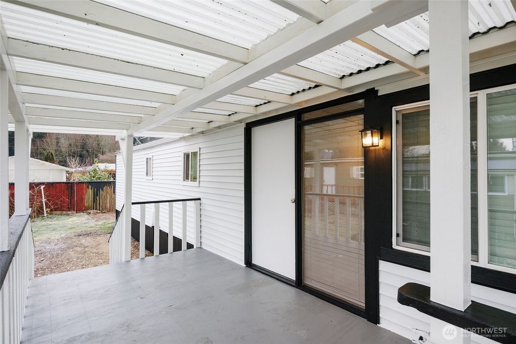 Photo of 32501 NE 50th Street #37, Carnation, WA 98014 (MLS # 2472903)