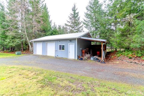 A home in Packwood