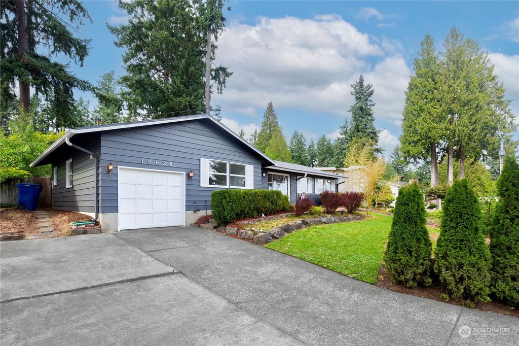Photo of 16628 SE 26th Street, Bellevue, WA 98008 (MLS # 2159145)