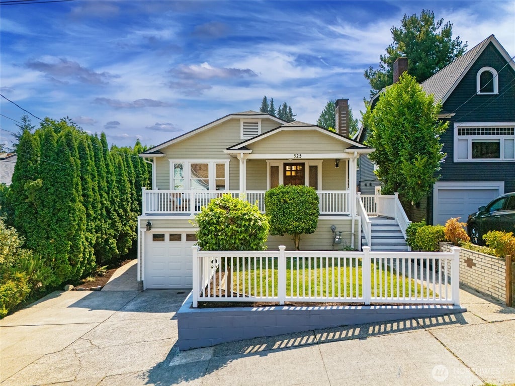 Photo of 523 N 70th Street, Seattle, WA 98103 (MLS # 2567526)