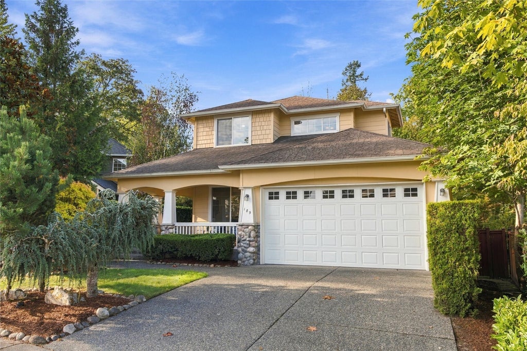 Photo of 189 241st Place SE, Sammamish, WA 98074 (MLS # 2598798)