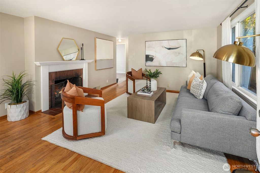 Photo of 2015 N 143rd Street, Seattle, WA 98133 (MLS # 2434009)