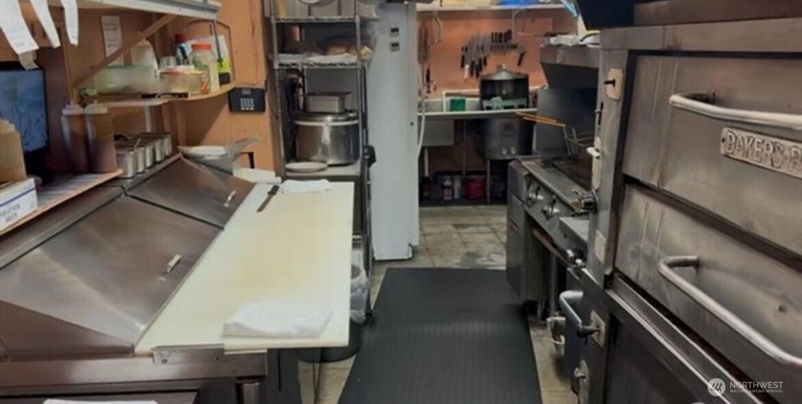 2285 XXX Undisclosed Address