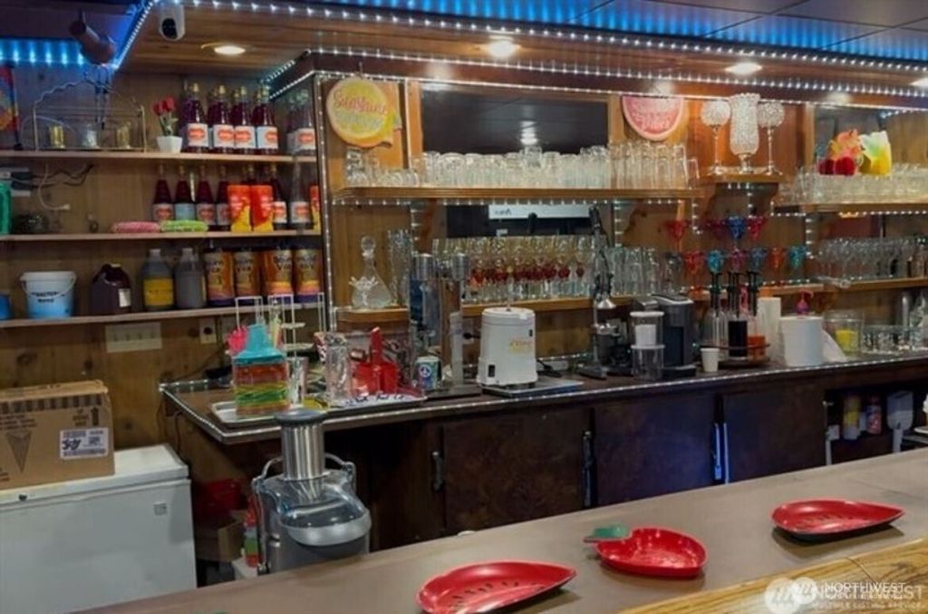 Photo of 2285 XXX Undisclosed Address, Bellevue, WA 98005 (MLS # 2463526)