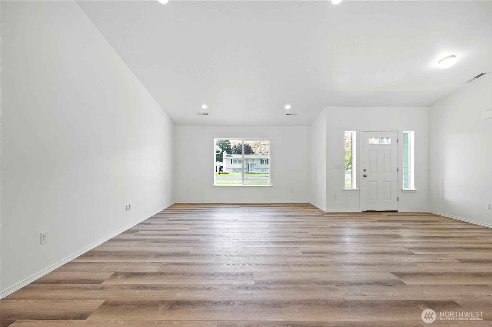1507 5th Street