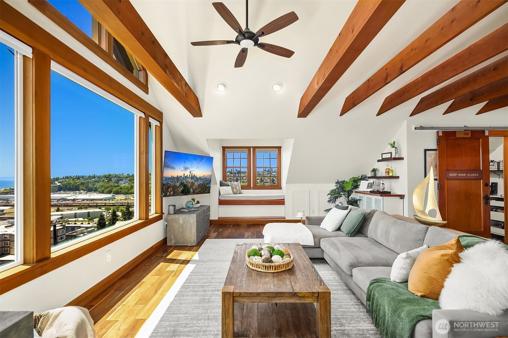 2508 13th Avenue W