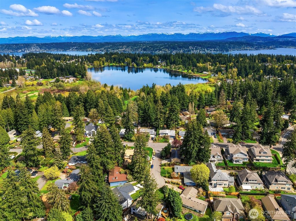 Photo of 15310 SE 21st Street, Bellevue, WA 98007 (MLS # 2377272)