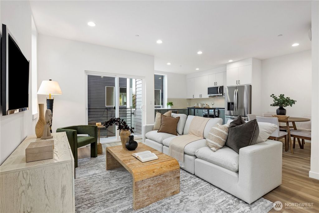 Photo of 1913 A N 120th Street, Seattle, WA 98133 (MLS # 2447132)