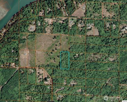 Photo of 0 E Daniels Road, Shelton, WA 98584 (MLS # 2458259)